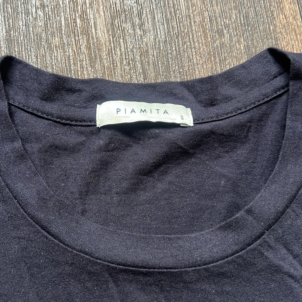 PIAMITA BLACK SHIRT - Picture 2 of 3